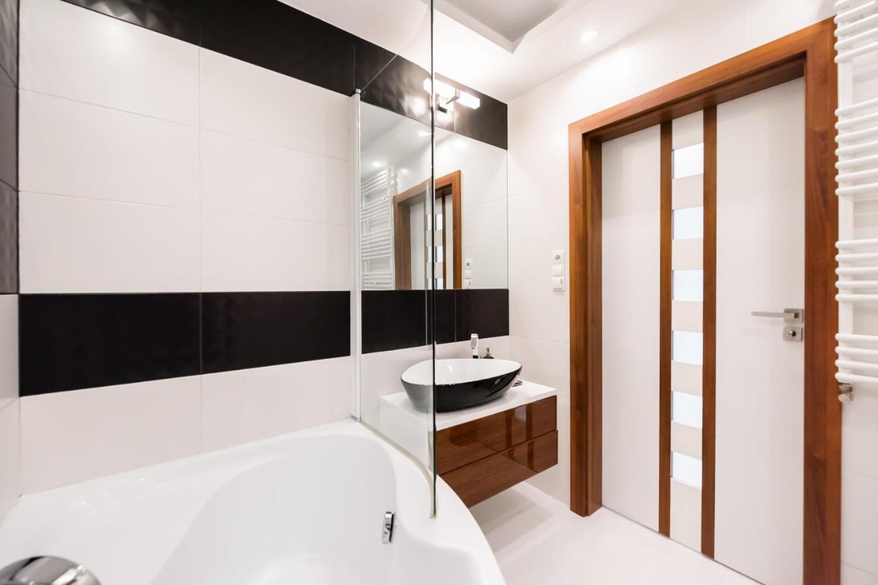 Bluszczańska Modern Urban Apartment Warschau Exterior foto